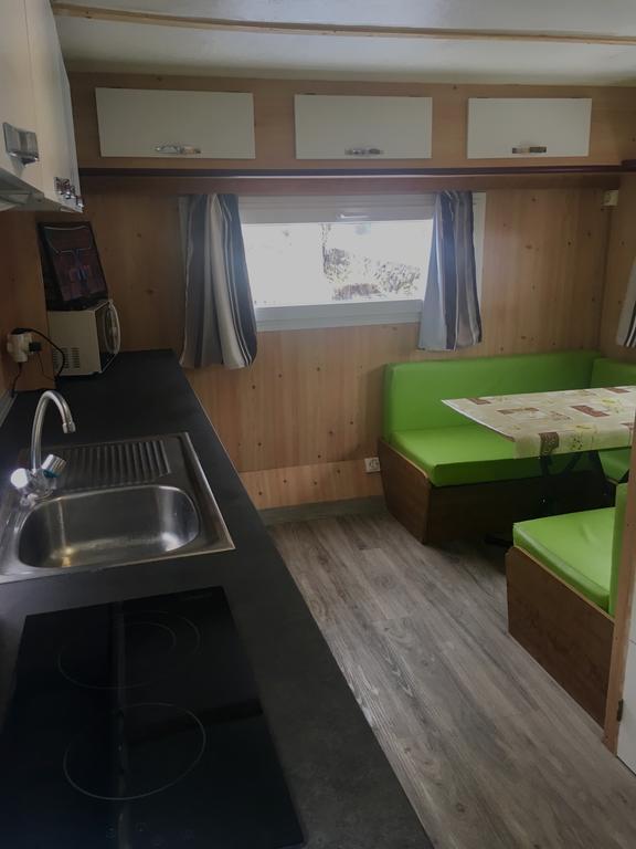 Camping Boneta Баруера Екстериор снимка